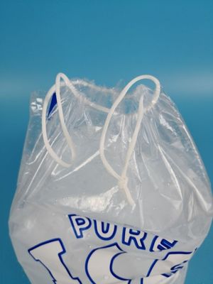 İpli Ldpe Plastik Buz Torbaları, Buz Küpü Torbaları 1 KG Ağırlık Kapasitesi